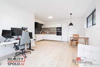 Pronájem, byty/4+kk, 100 m2, Kartónová 2843/6, Východní Před - 3