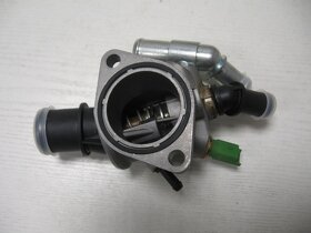 Fiat Idea NOVÉ original díly alternátor termostat vačka atd. - 3