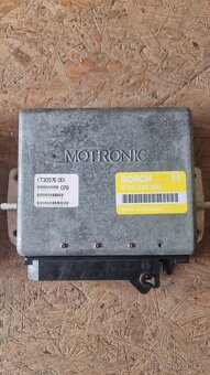 Motor BMW 325i e30 - 3