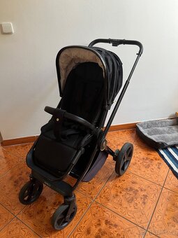 Kočárek Venicci Tinum Upline All black - 3