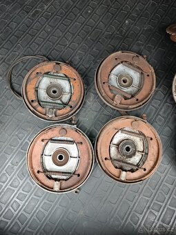 Klíček spínací skříňky rámeček předního světla - 3