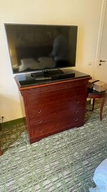 70 x použitý hotelový nábytek kompletní pokoje - 3