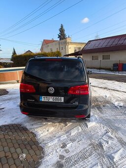 Volkswagen Touran - 3