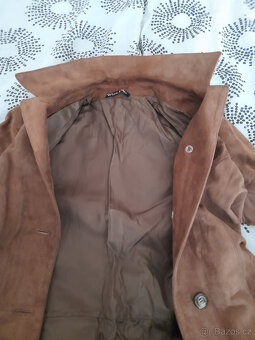 Hnědý semišový kabát, vel. 42 - 3