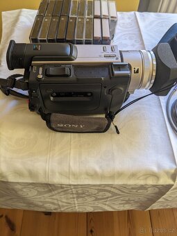 Sony DCR-TRV900E - 3
