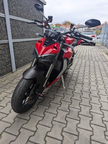 Ducati Streetfighter V2 Ducati Red s doplňky - 3