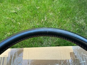 MX-5 NBFL Volant a ruční brzda z Unpluget edice červená nit - 3