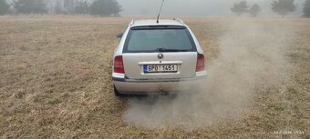 Škoda Octavia I - 3