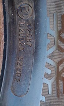 Pneu 195/65 R15 - 3