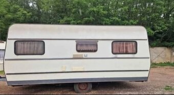 Karavan Dethleffs P - 3