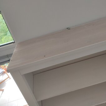 Knihovna Hemnes, IKEA - 3