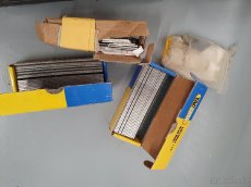 Pneumatická sponkovačka (hřebíkovačka) DEWALT D51238 - 3