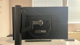 Monitor LG 27UN880-B - 3