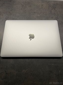 MacBook Air M1 (2020) – 8 GB / 256 GB SSD – TOP STAV - 3