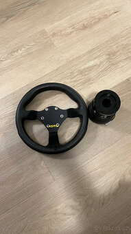 MOMO závodní volant + nába – průměr 260 mm - 3