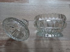 Skleněná nádoba - 3