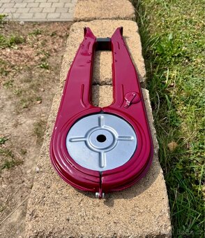 ČZ 125 175 250 - kryt řetězu - 3