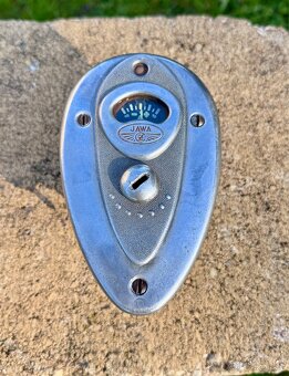 Jawa pullitr, perak, kyvacka - spinacka 10A - 3