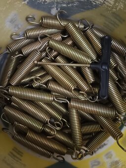 Trampolína - rukávy a limec - 3