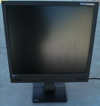 LCD monitor - 3
