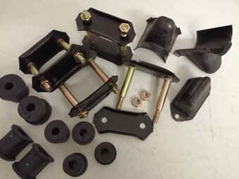 Houpačky Suzuki Samurai. - 3