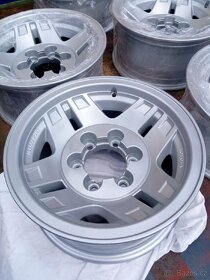 Toyota Land Cruiser. - 3