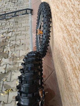 EXCEL Pro Series G2 - 3