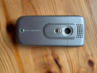 Sony Ericsson K300i - 3