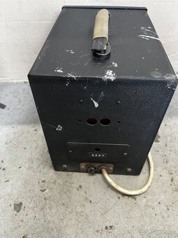 Transformator 220V = 110V - 3