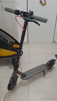 Elektrická koloběžka AOVOPRO - 3