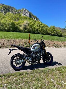 YAMAHA MT09SP 2023 - 3