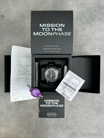Omega x Swatch Moonswatch Mission to Moonphase SNOOPY BLACK - 3