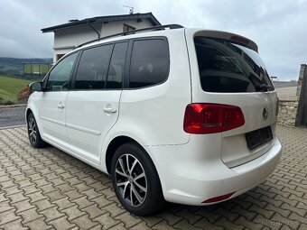 Touran 2.0tdi, 125kw, Naj.268tkm, rok 2011 - 3