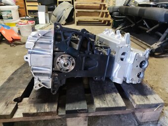 Motor po repasu Audi A4 B8 2.0 TDI 2.0 TDI CGL - 3