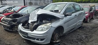 bouraný Mercedes B - 3