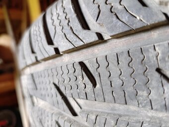 Zimní pneu 225/65R17 na origo kolech Mazda - 3