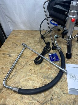 Vysokotlaký Airless stříkací stroj 1800W - 3