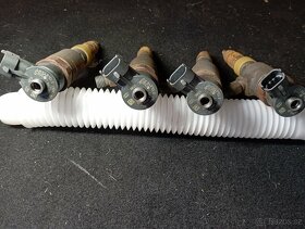 PEUGEOT, CITROEN 1,4HDI VSTŘIKY BOSCH 0445110339 - 3