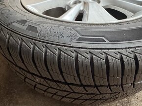 Honda HRV 17" alu kola + zimní pneu - 3