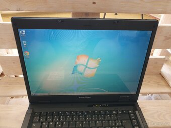 Acer eMachines E620, 3gb ddr2, 160gb disk, Windows7 - 3