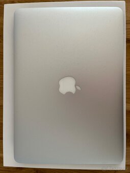 Apple MacBook Air 13” model A1466 (EMC 2925) 2015 - 3