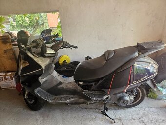 Aprilia atlantic 125 - 3