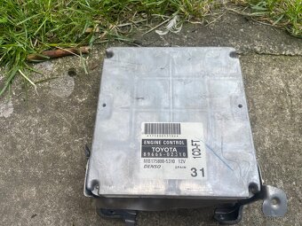 ECU toyota Corolla 2004 2d4d 66kW - 3