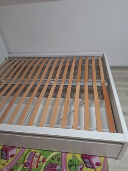 Postel IKEA Malm 160x200cm + noční stolek - 3