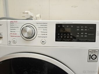 Úzká parní pračka LG na 6,5kg - 3