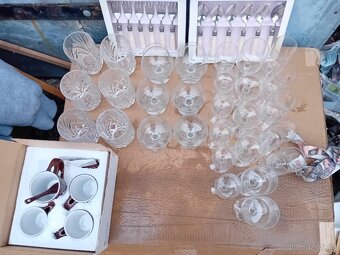 Porcelán + sklo ( Všeho mix) - 3