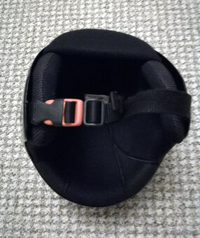 Lyžařská helma značky Mivida - 3