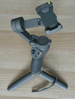 Dji Osmo Mobile 3 Combo, jako Nové - 3