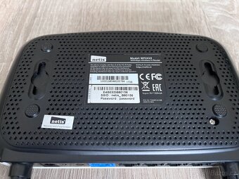 Netis WF2419 - 3