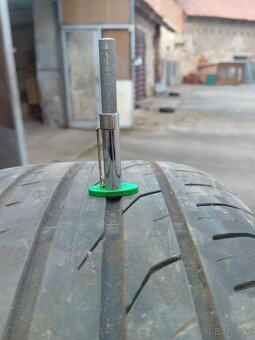 Kola VW Passat - 3